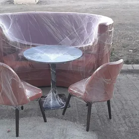 Öý goşlary we mebel alỳarys