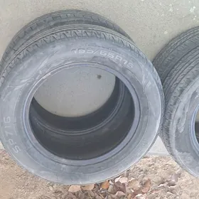 teker Nissan versa 15lik