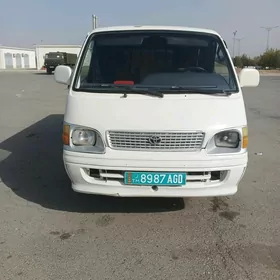 Toyota Hiace 2000