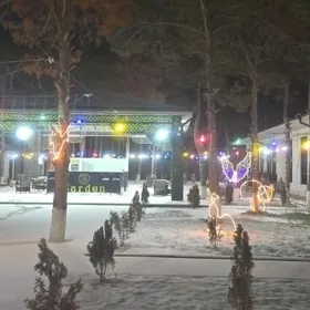 Garden kafe işgär bagban gerek