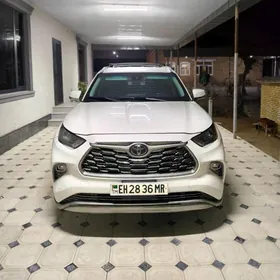 Toyota Highlander 2020