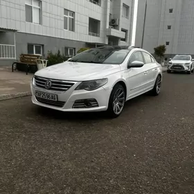 Volkswagen Passat 2011