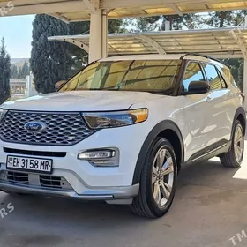 Ford Explorer 2021
