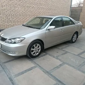 Toyota Camry 2005