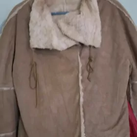 продам женскую полупальто