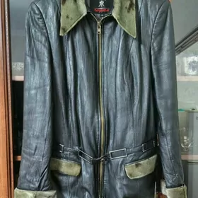 кожаная куртка( пиджак)