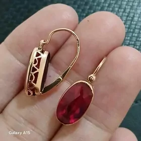 gyzyl gadymy gulakalka