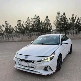 Hyundai Elantra 2021