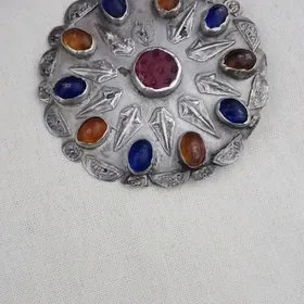 Старинная брошка