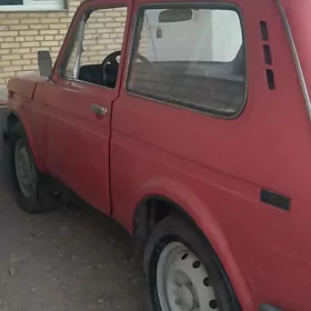 Lada Niva 1981
