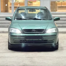 Opel Astra 2003