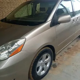 Toyota Sienna 2007