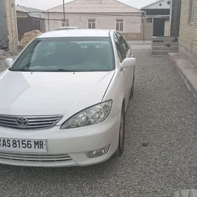 Toyota Camry 2005
