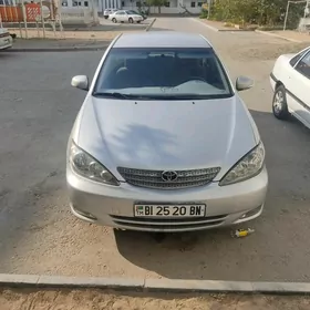 Toyota Camry 2003