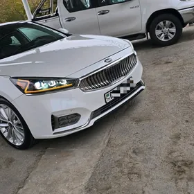 Kia Cadenza 2019
