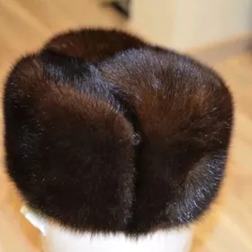 Норковая шапка