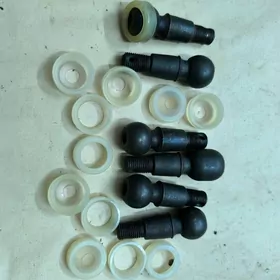 Пальцы  рулевых  тяг