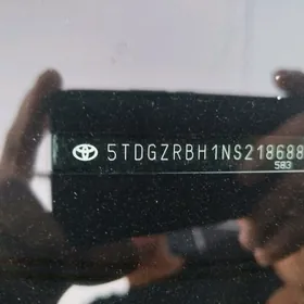 Toyota Highlander 2022