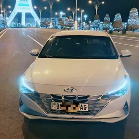Hyundai Elantra 2021
