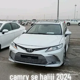 Toyota Camry 2024