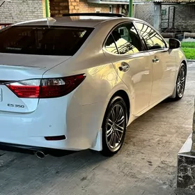 Lexus ES 350 2015