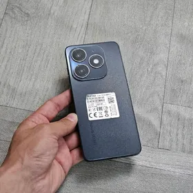 Tecno spark 20. 8/128