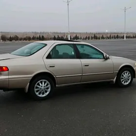 Toyota Camry 1998
