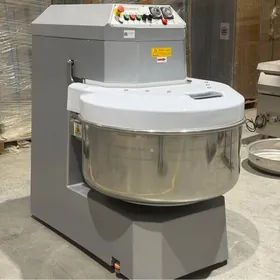 Hamyr  ýugurgýan Тестомешалка