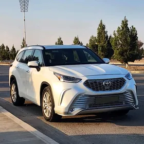 Toyota Highlander 2022