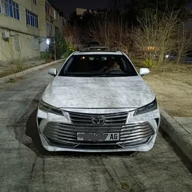 Toyota Avalon 2019