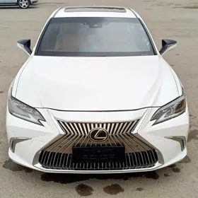 Lexus ES 350 2022