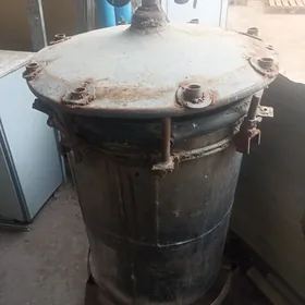 НЕРЖАВЕЙКА