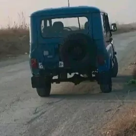 UAZ 469 2000