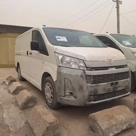 Toyota Hiace 2025
