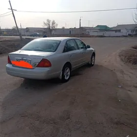 Toyota Avalon 2000