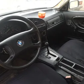 BMW 320 1993