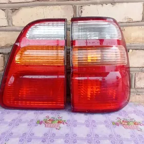 задны фара ланкрузер