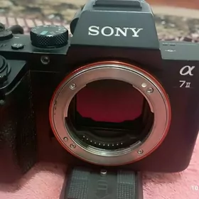 Sony a7 II dine bodi