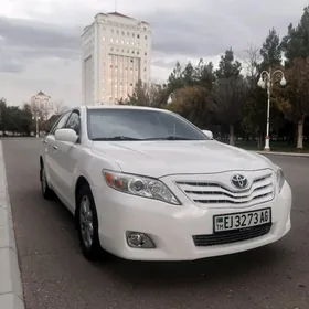 Toyota Camry 2010