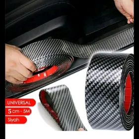 Paroga yapyşdyrlyan karbon