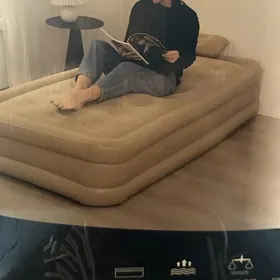 Spalny Çişirilýân Спальни