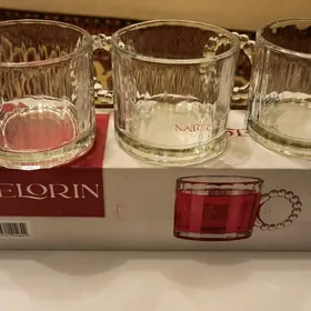 Набор чашек новый