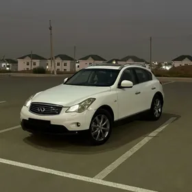 Infiniti EX35 2010