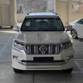 Toyota Land Cruiser Prado 2022