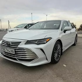 Toyota Avalon 2019