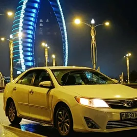 Toyota Camry 2014