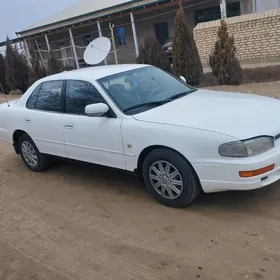 Toyota Camry 1993