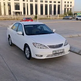 Toyota Camry 2003