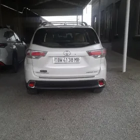 Toyota Highlander 2015