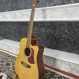 Gitara Yamaha FG720C